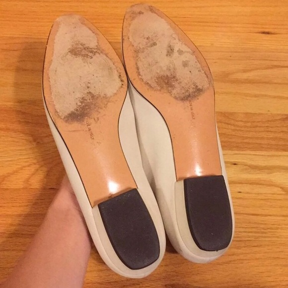 Vintage Salvatore Ferragamo leather cream flats - Picture 6 of 8